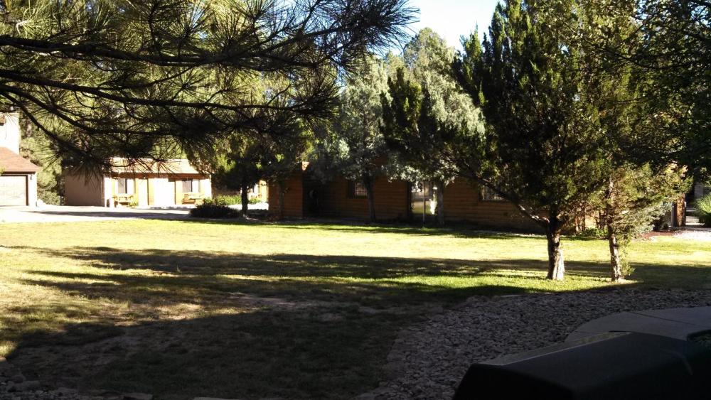 West Winds Lodge